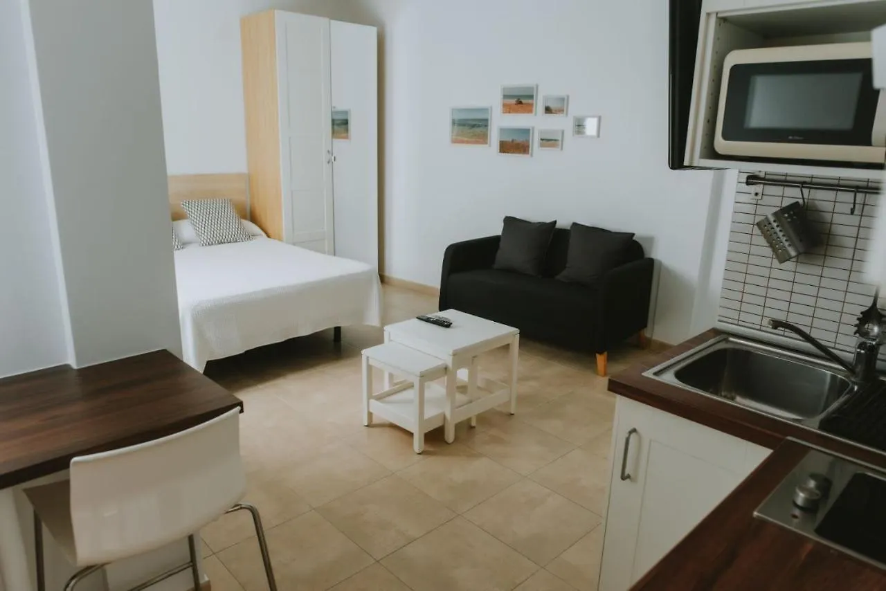 Apartamentos Zhr 1 Zahara de los Atunes 0*,  İspanya